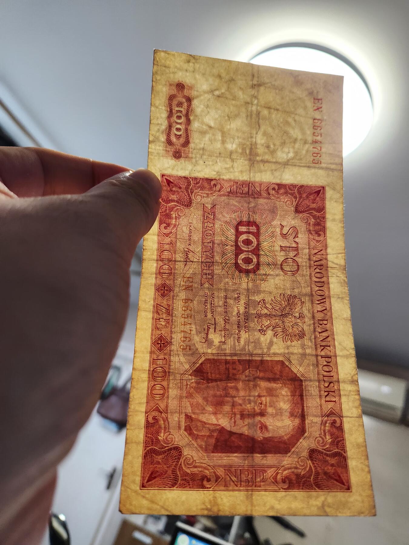 12月27号晚上8点 外国纸币自动截拍第77场 波兰100