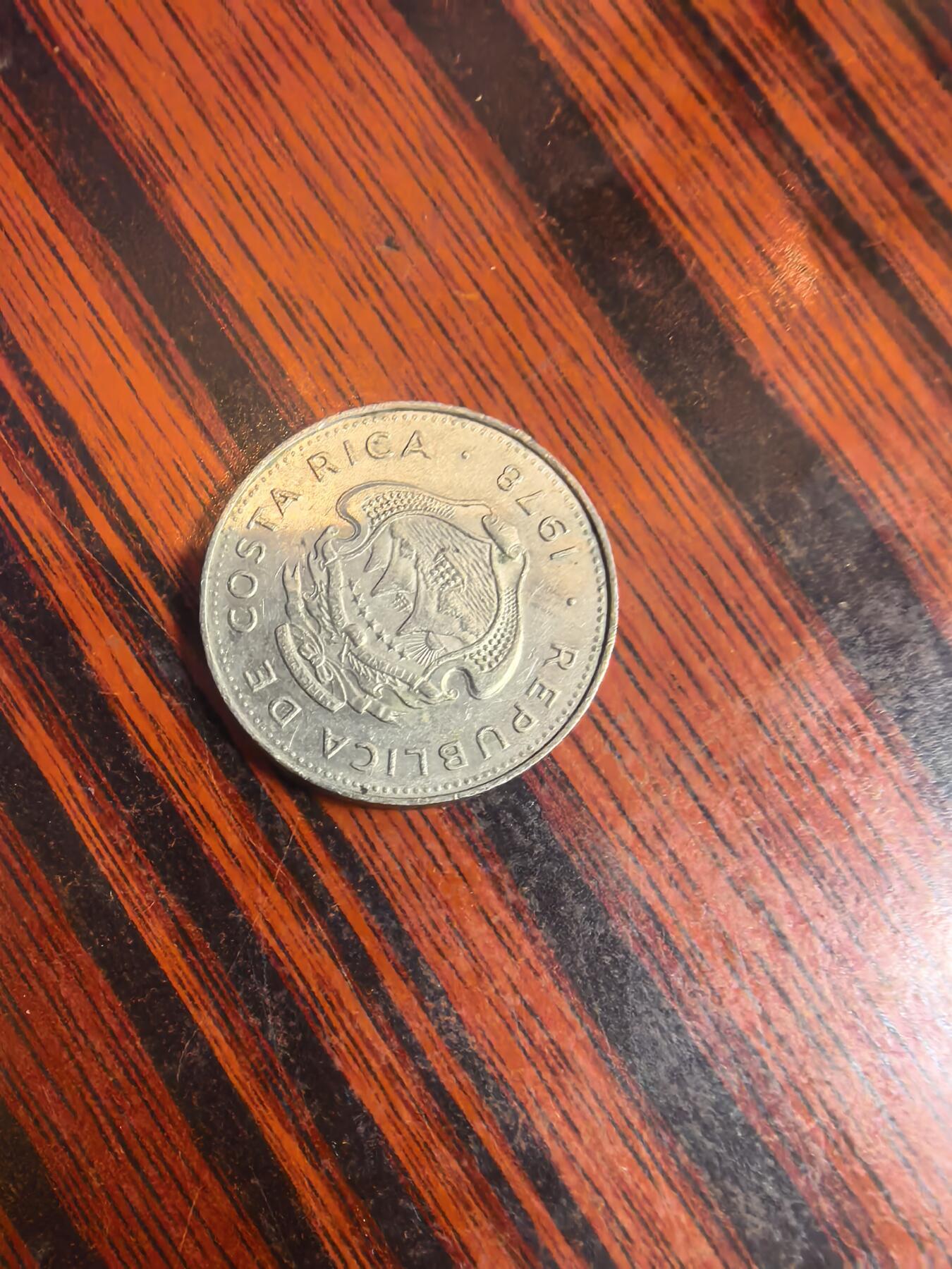 泡泡币外币四十一场可代拍15038385335微信 哥斯达黎加。