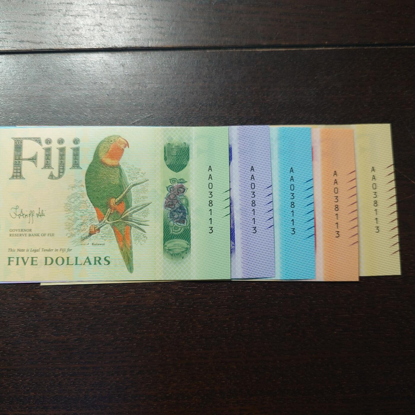 世界钱币～微拍第221期暨2025年第61期  最新货品（群里先挑剩）选购