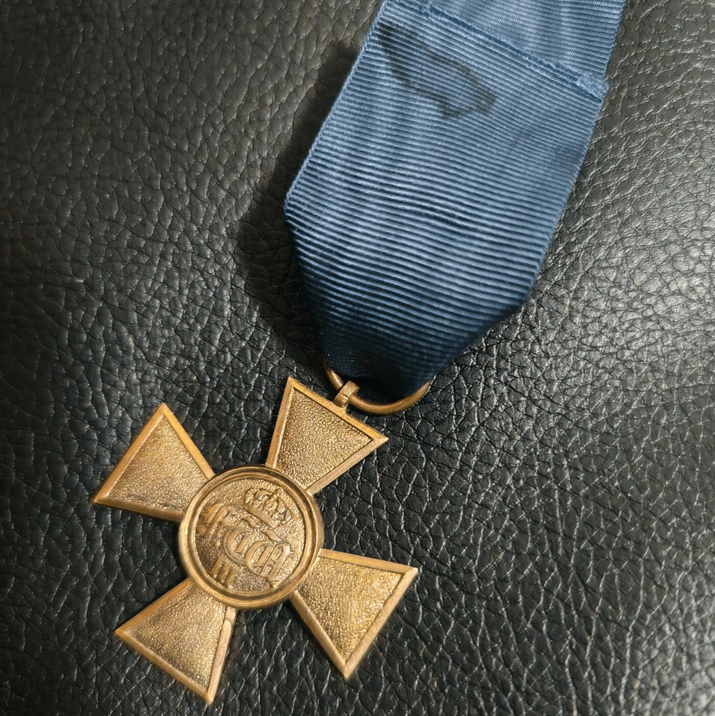 时顺第二十八拍 普鲁士25年服役奖章，是此系列奖章中服役年限最长的一个，较为稀有