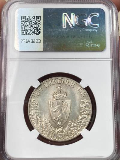 万国钱币拍卖第058期（万国新年大拍） NGC MS64 1914年挪威哈康七世纪念宪法百年2克朗流通纪念银币 挪威皇家造币厂铸 挪威的森林和祖国母亲临海眺望意境空灵