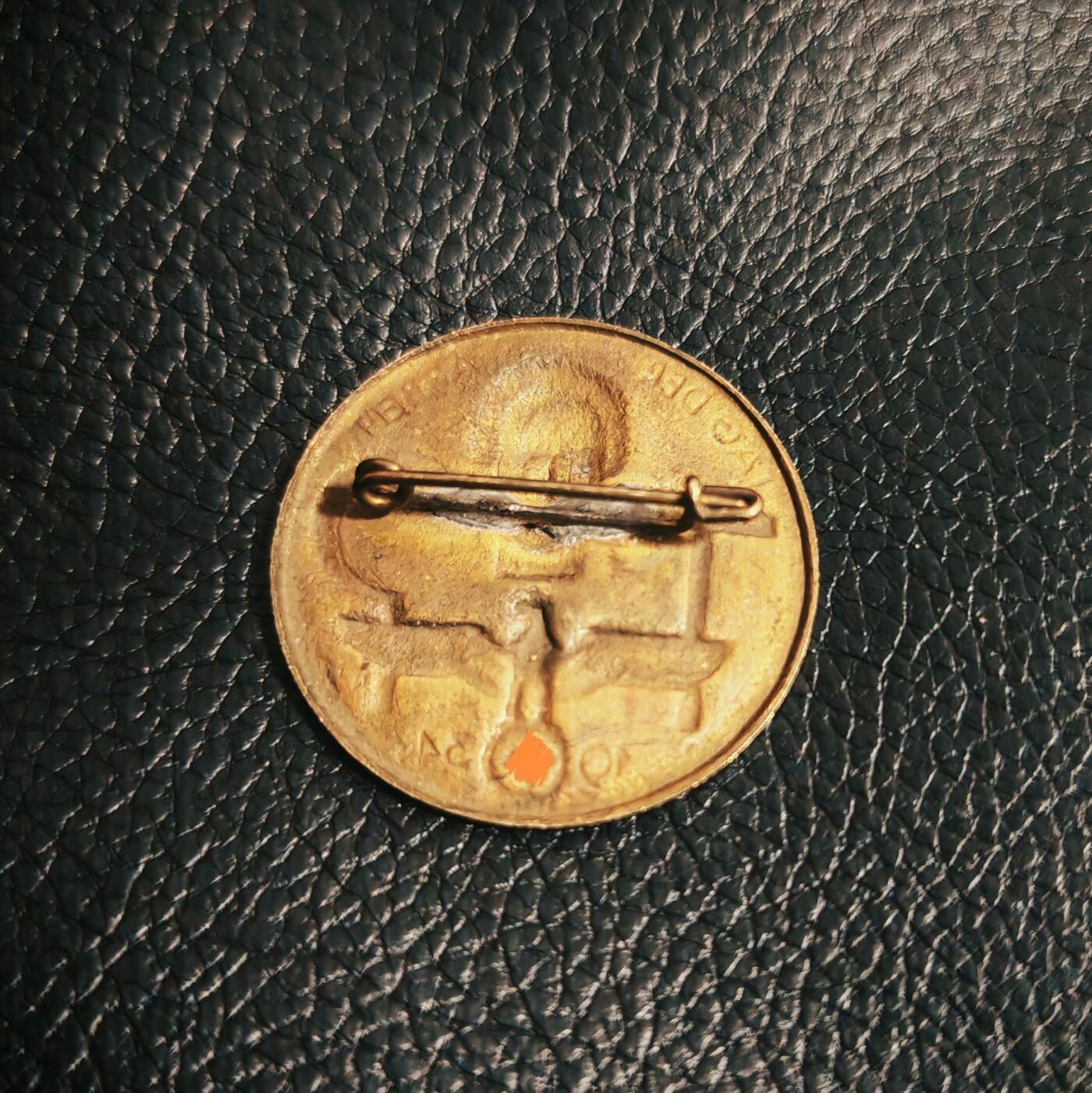 时顺第二十八拍 铭记历史，珍爱和平  德国特殊时期1934年劳动节证章