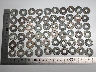 小驴勋章奖章收藏12月27日周六晚六点拍卖（珍爱和平，收藏战争，铭记历史，勿忘国耻，忠党爱国。有偿代拍，送拍规则在简介最后，参拍须阅读规则后再参拍，关系到运费包装发货时效真假辨别等关键信息，拍卖时不再发原图，看大图店主微信码在拍卖店铺介绍里） - 半两一组