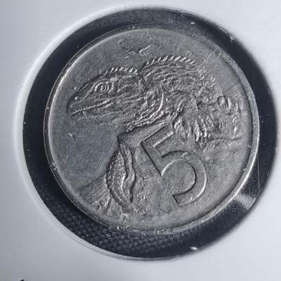 沼泽如烟--第945场 - 新西兰1981年五分