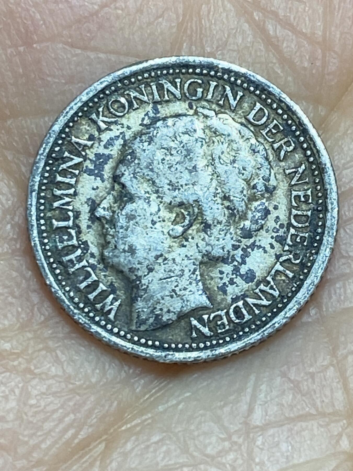 2025年第一百四十三场(总第一百六十九场）外国好品散币场(免佣金) 荷兰🇳🇱1939年10分银币(威廉明娜女王中年，Grapes–葡萄标，640银)