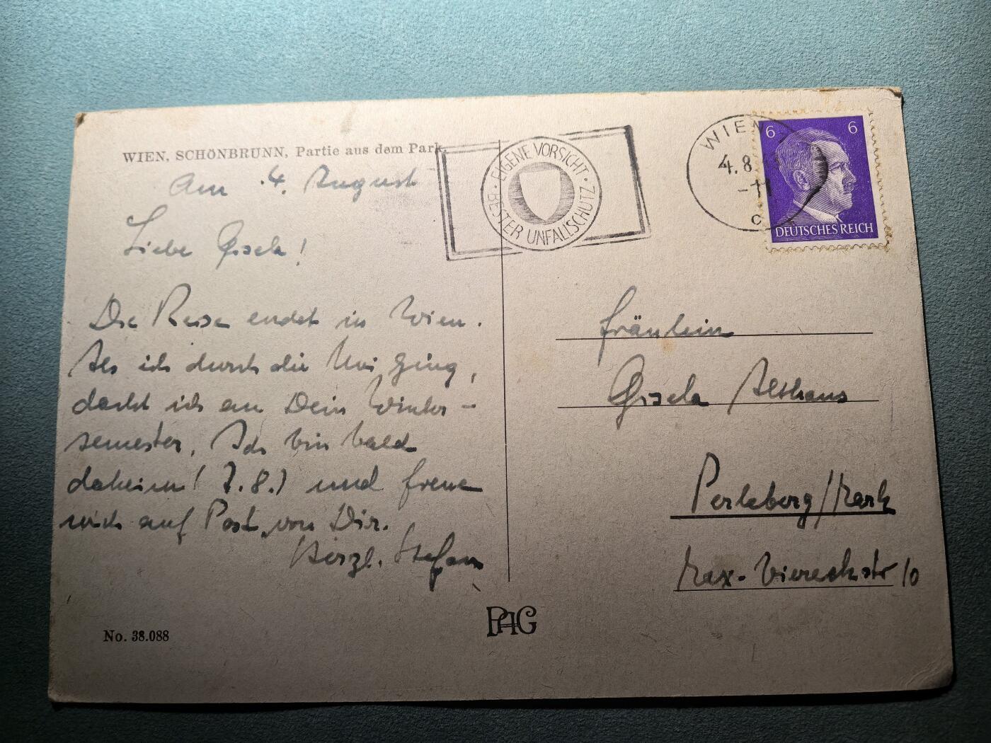 盛世勋华——号角文化勋章邮票专场拍卖第296期 德国（1939）1942年实寄明信片 贴小胡子邮票 维也纳美泉宫