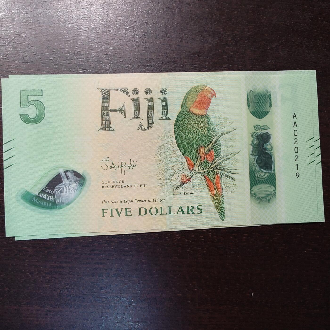 世界钱币～微拍第221期暨2025年第61期  最新货品（群里先挑剩）选购