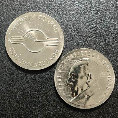 【德藏】世界币章拍卖第159期(元旦专场拍卖) - 2枚一组 1970年 东德物理学家威廉·伦琴诞辰125周年5马克纪念镍币 1989年 东德和平主义者卡尔·冯·奥西茨基诞辰100周年5马克纪念镍币 品相极佳