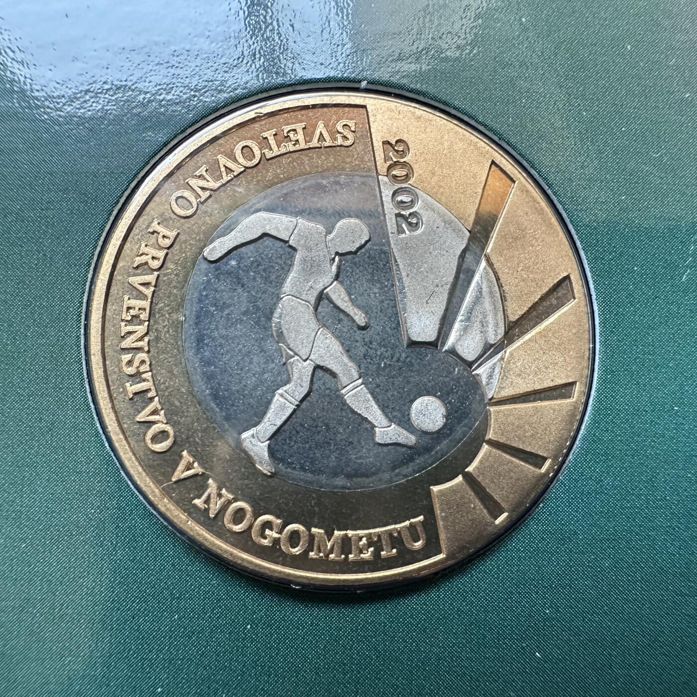 🌹外币初藏🌹🐯2025年第146场  每周二四六晚8️⃣点 接代拍 斯洛文尼亚2002年套币含韩日世界杯500纪念币