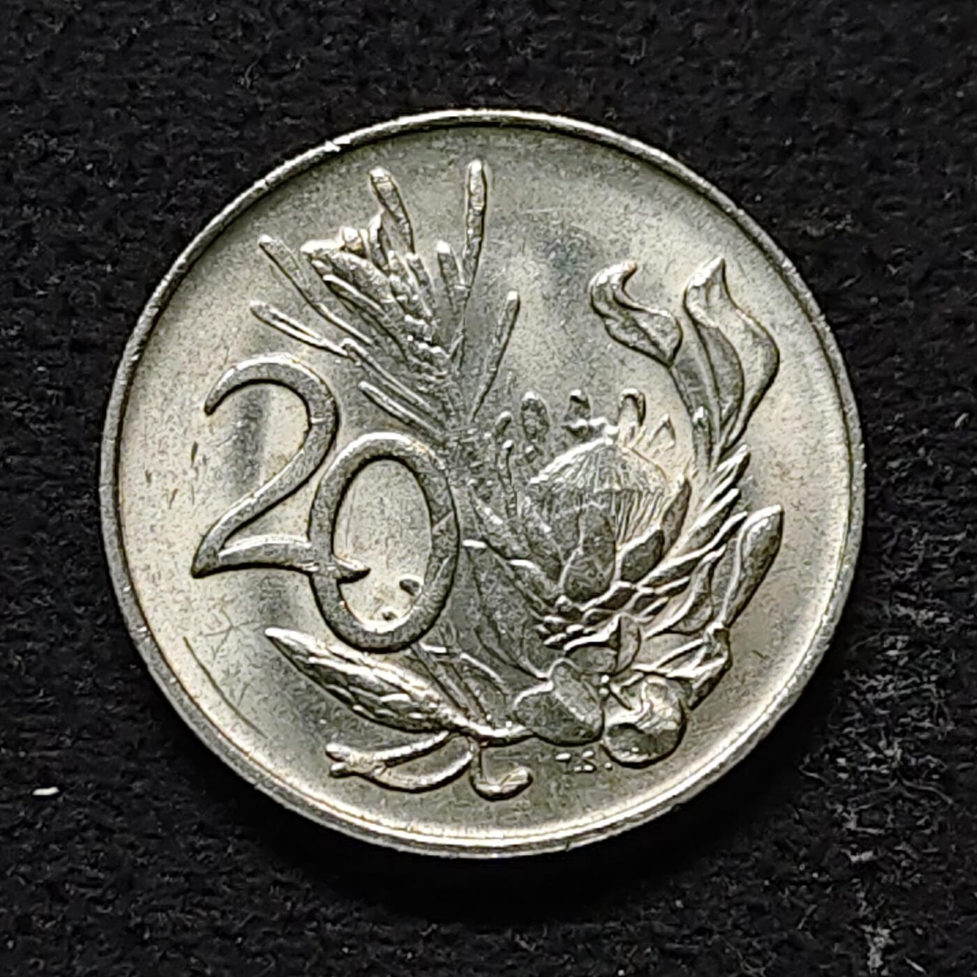 【全场包邮】纯粹捡漏拍490场（免费代拍第27场） 南非1983年20分-帝王花