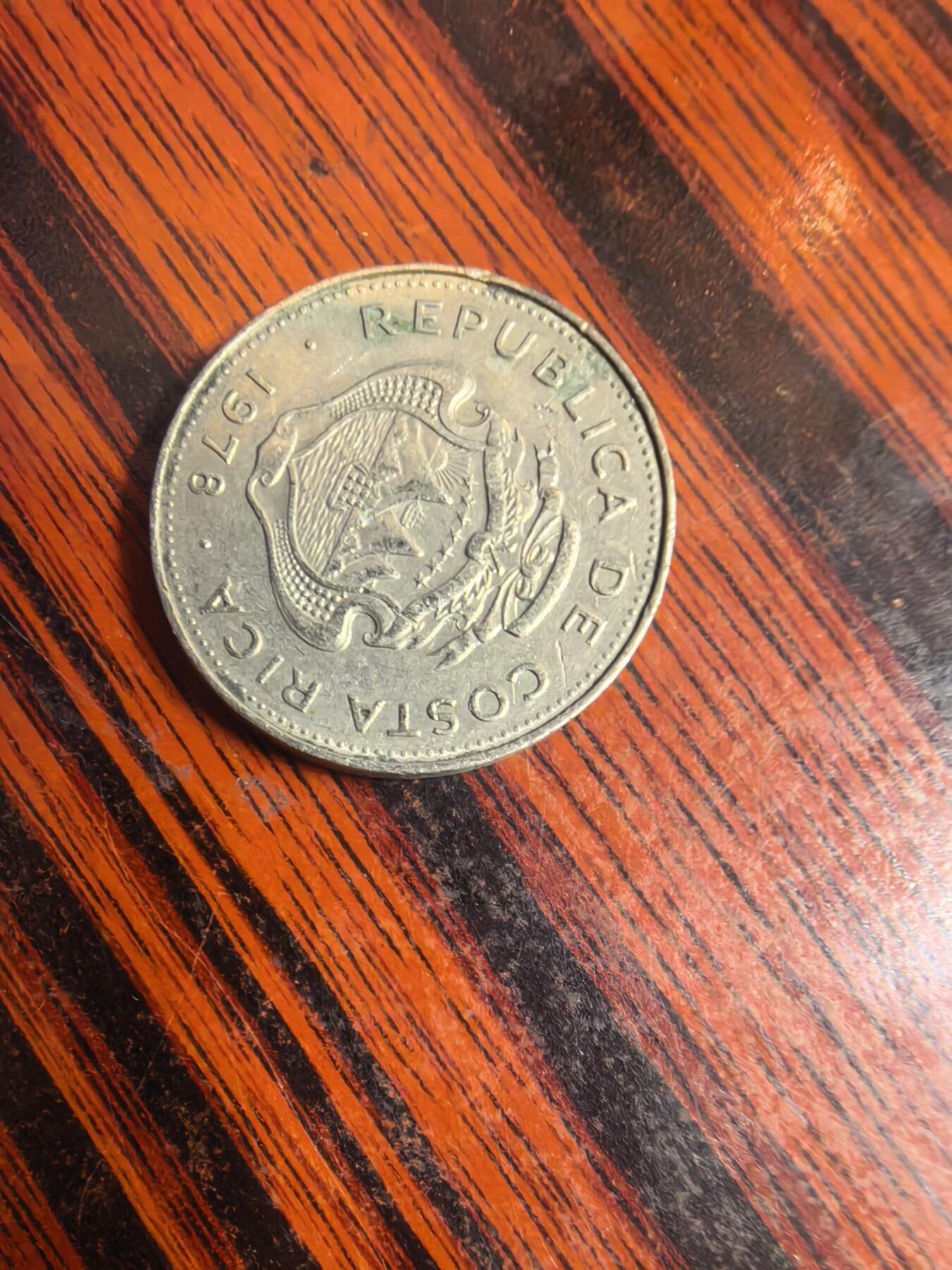 泡泡币外币四十一场可代拍15038385335微信 哥斯达黎加。