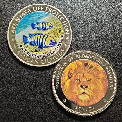 【德藏】世界币章拍卖第159期(元旦专场拍卖) - 2枚一组 2010年 马拉维鱼类保护双金属彩色纪念币 1998年 乌干达野生动物保护1000先令彩色纪念币 品相极佳