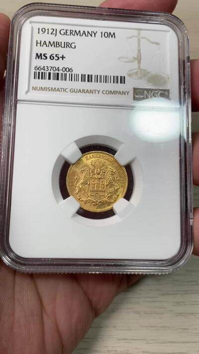 万国钱币拍卖第058期（万国新年大拍） NGC MS65+ 1913年德国汉堡双狮护盾长翅流通10马克金币 经典自由市名品 丝绸金光BU收藏级 3.98g 900金 目前黄金一天一价 把握机会