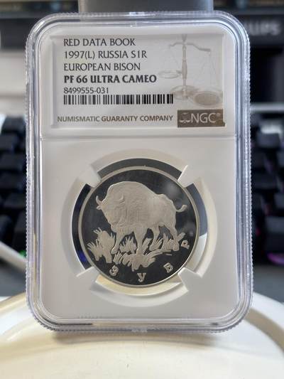 第186期拍卖 - 俄罗斯1997年动物牛纪念银币NGC-PF66,15.55克，900银