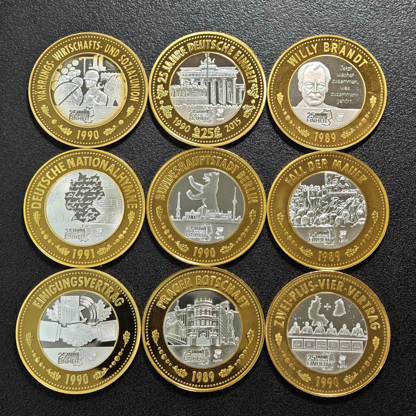 【德藏】世界币章拍卖第159期(元旦专场拍卖) 25枚一组 现代德国统一双色镀金镀银纪念章 直径约：32.5mm/枚；重约：9.42g/枚（说明卡23个）
