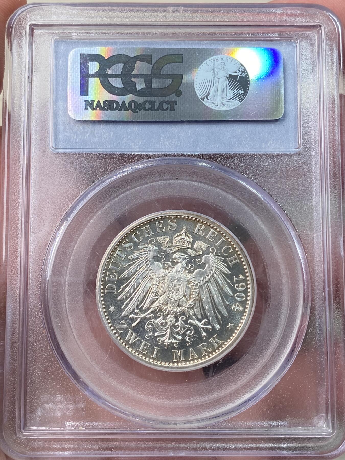 万国钱币拍卖第058期（万国新年大拍） PCGS PR65 1904年德国黑森-达姆斯塔特诞辰纪念精制2马克  原味BU银霜喷砂质感 PCGS老盒典藏级