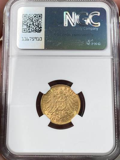 万国钱币拍卖第058期（万国新年大拍） NGC MS65+ 1913年德国汉堡双狮护盾长翅流通10马克金币 经典自由市名品 丝绸金光BU收藏级 3.98g 900金 目前黄金一天一价 把握机会