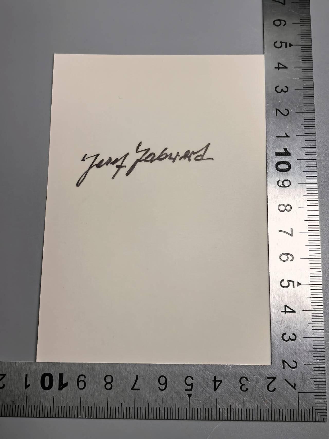 小驴勋章奖章收藏12月27日周六晚六点拍卖（珍爱和平，收藏战争，铭记历史，勿忘国耻，忠党爱国。有偿代拍，送拍规则在简介最后，参拍须阅读规则后再参拍，关系到运费包装发货时效真假辨别等关键信息，拍卖时不再发原图，看大图店主微信码在拍卖店铺介绍里） 橡叶饰歼击坦克装甲王牌