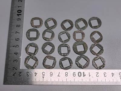 小驴勋章奖章收藏12月27日周六晚六点拍卖（珍爱和平，收藏战争，铭记历史，勿忘国耻，忠党爱国。有偿代拍，送拍规则在简介最后，参拍须阅读规则后再参拍，关系到运费包装发货时效真假辨别等关键信息，拍卖时不再发原图，看大图店主微信码在拍卖店铺介绍里） - 剪边五铢一组