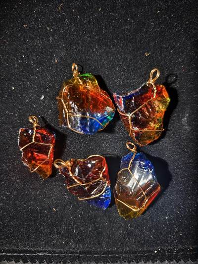 99期回流戒指饰品杂件纪念章丝路钱币专场 - 琉璃、饰品