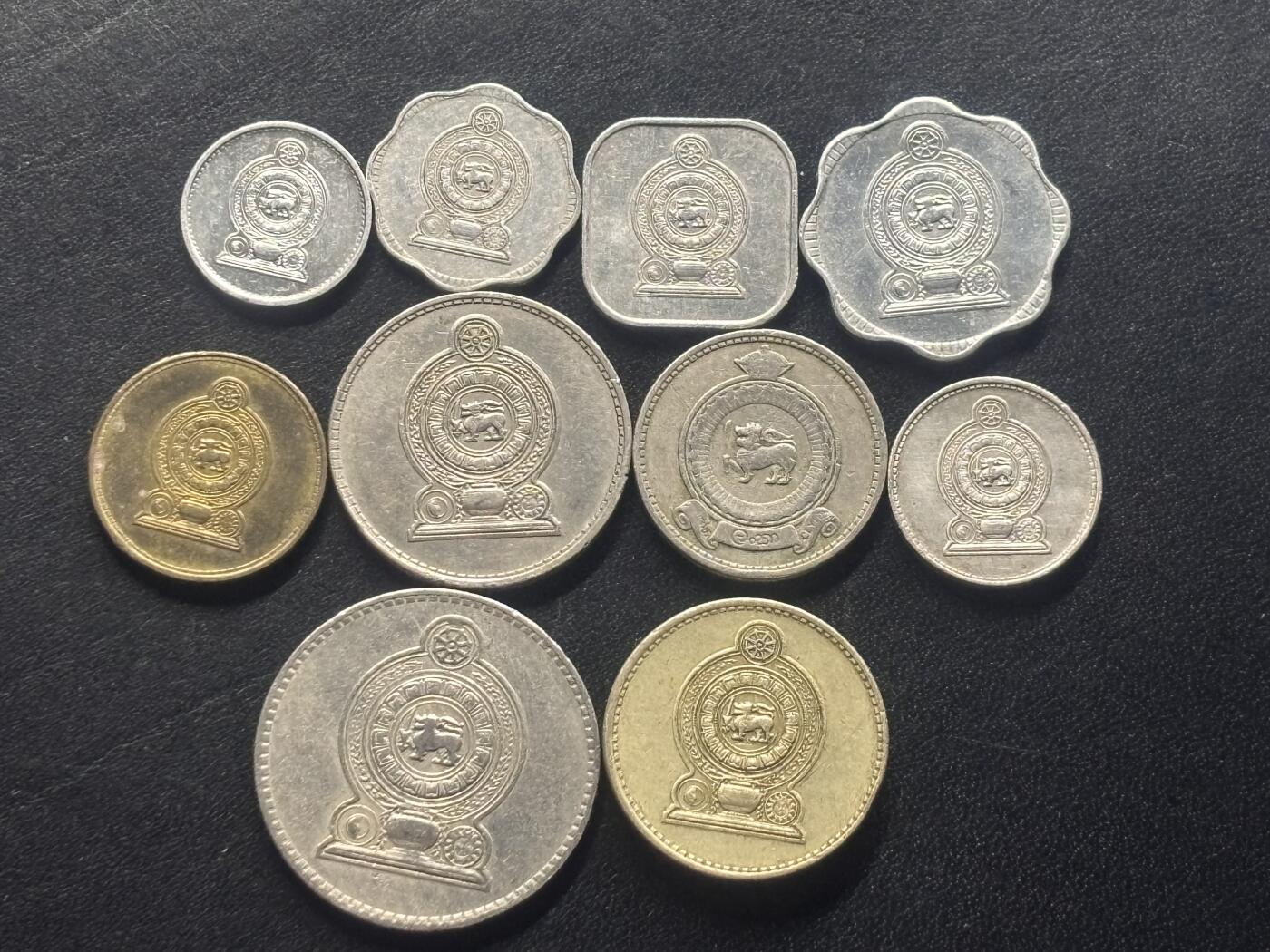 邮泉阁限时拍卖第三十八场 亚洲专场（硬币在国外。请付邮费6元。）