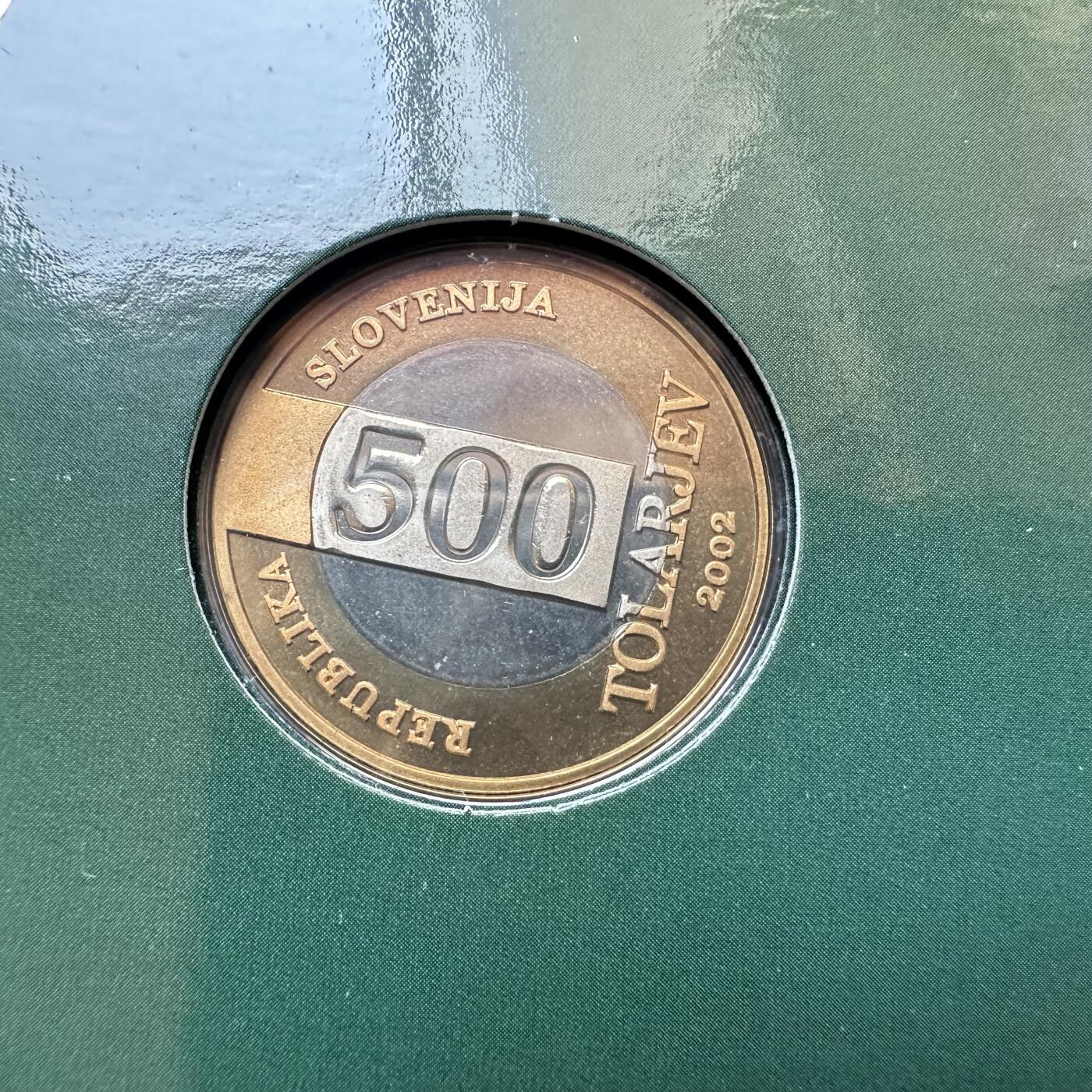 🌹外币初藏🌹🐯2025年第146场  每周二四六晚8️⃣点 接代拍 斯洛文尼亚2002年套币含韩日世界杯500纪念币