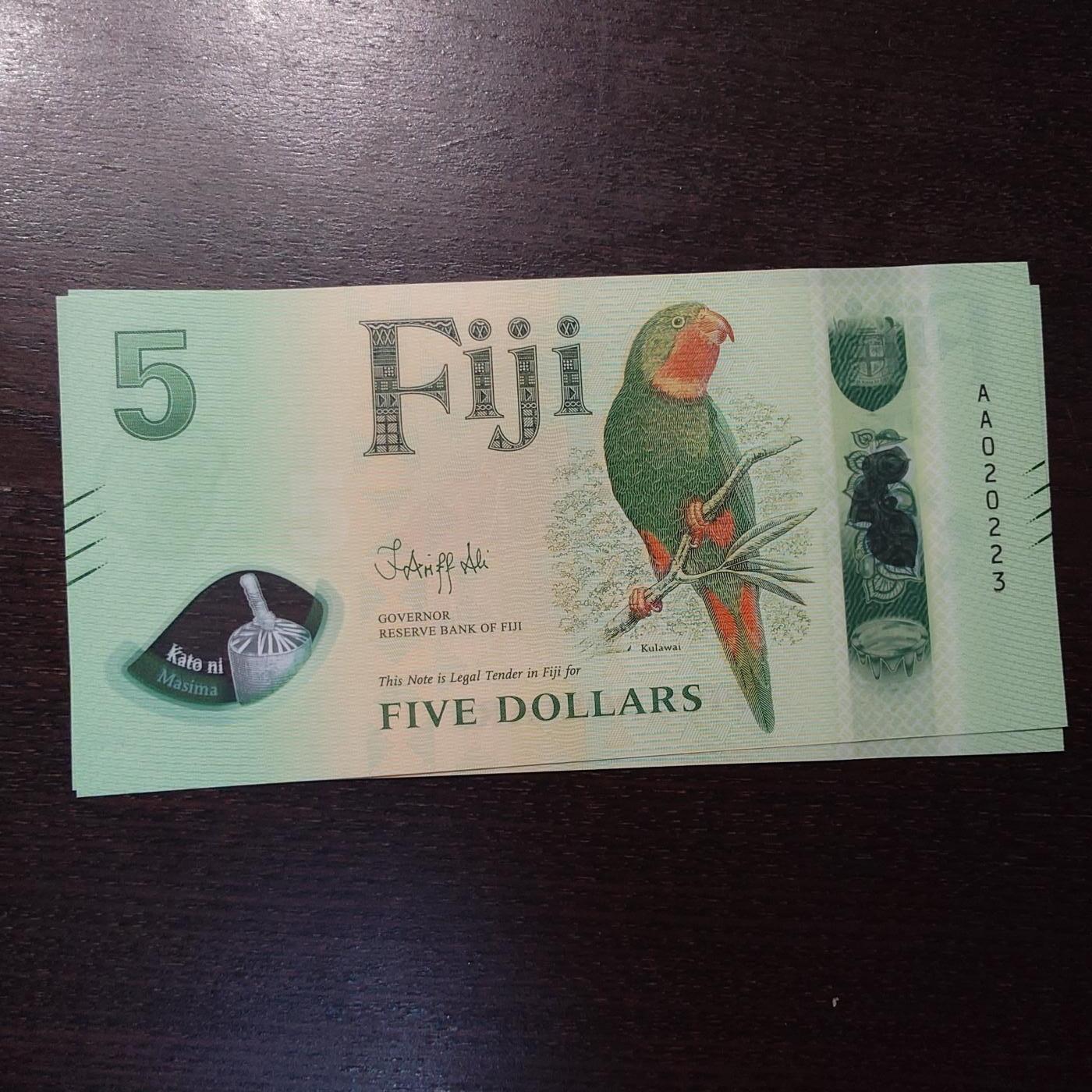 世界钱币～微拍第221期暨2025年第61期  最新货品（群里先挑剩）选购