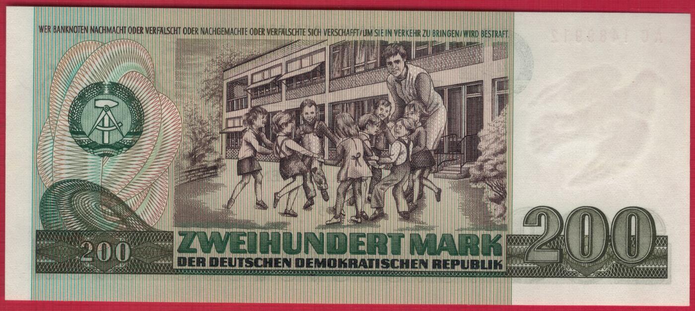 德国(东德 民主德国)1985年200马克 P-32 实物图 UNC