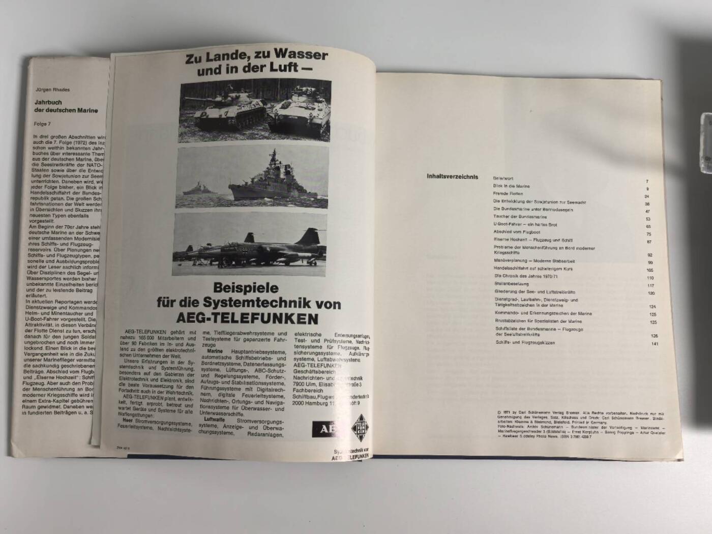 小驴勋章奖章收藏12月27日周六晚六点拍卖（珍爱和平，收藏战争，铭记历史，勿忘国耻，忠党爱国。有偿代拍，送拍规则在简介最后，参拍须阅读规则后再参拍，关系到运费包装发货时效真假辨别等关键信息，拍卖时不再发原图，看大图店主微信码在拍卖店铺介绍里） 《德国海军年鉴》3本