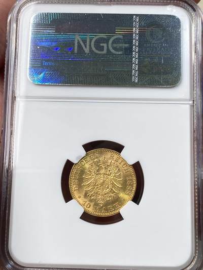 万国钱币拍卖第058期（万国新年大拍） NGC MS66 1888年德国普鲁士三皇之年腓特烈三世短翅10马克金币 难得一见的GEM级别三皇短翅金马克  炸裂丝绸金光 NGC老盒典藏级 3.98g 900金