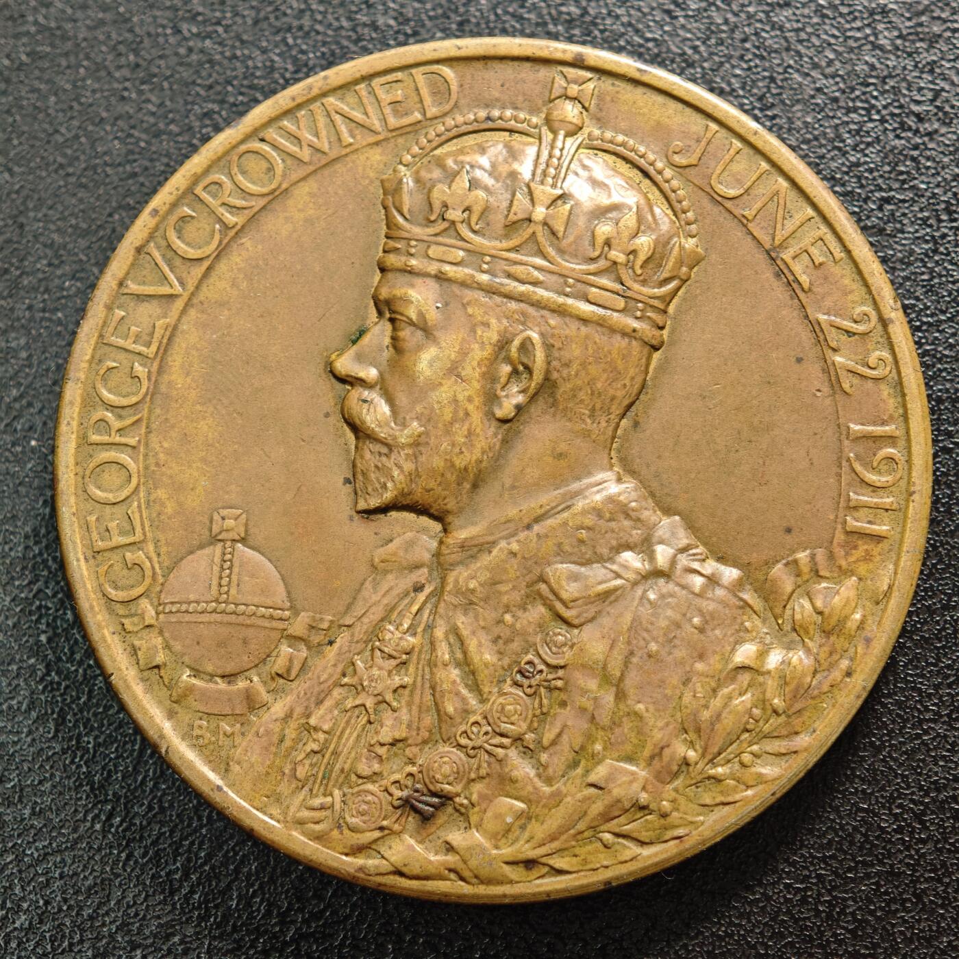 【德藏】世界币章拍卖第159期(元旦专场拍卖) 1911年 英国乔治五世登基纪念大铜章 浮雕立体 细节细腻  直径约：51.1mm；重约：78.4g