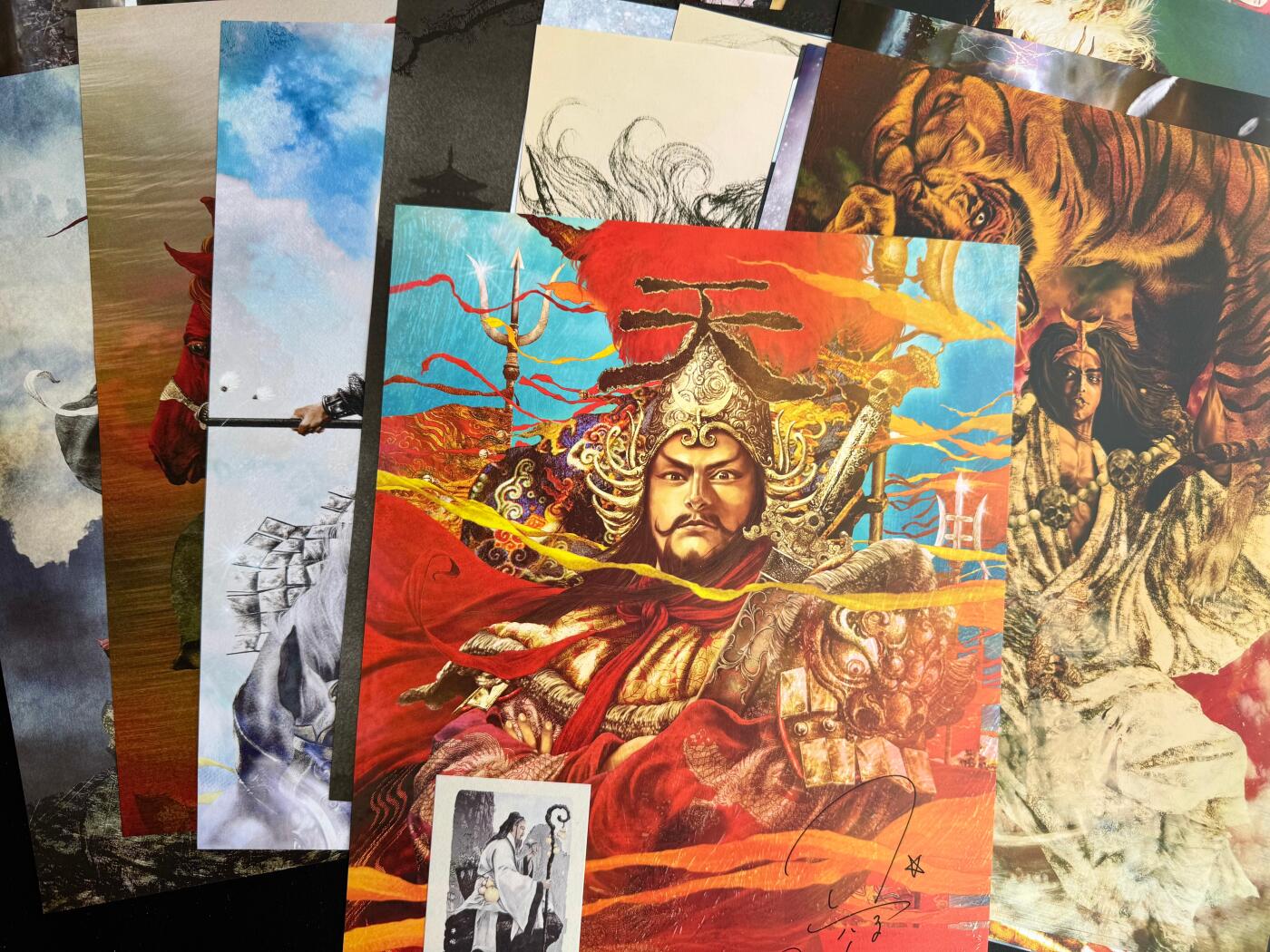 NO.19 好又多金牌大场，新店点关注不迷路！每周一站式配齐，方便凑单！（周6晚8点截拍，卖家送拍0抽成！） 【亲签】人文 正子公也 亲签曹操+三国、水浒海报 共20张+藏书票