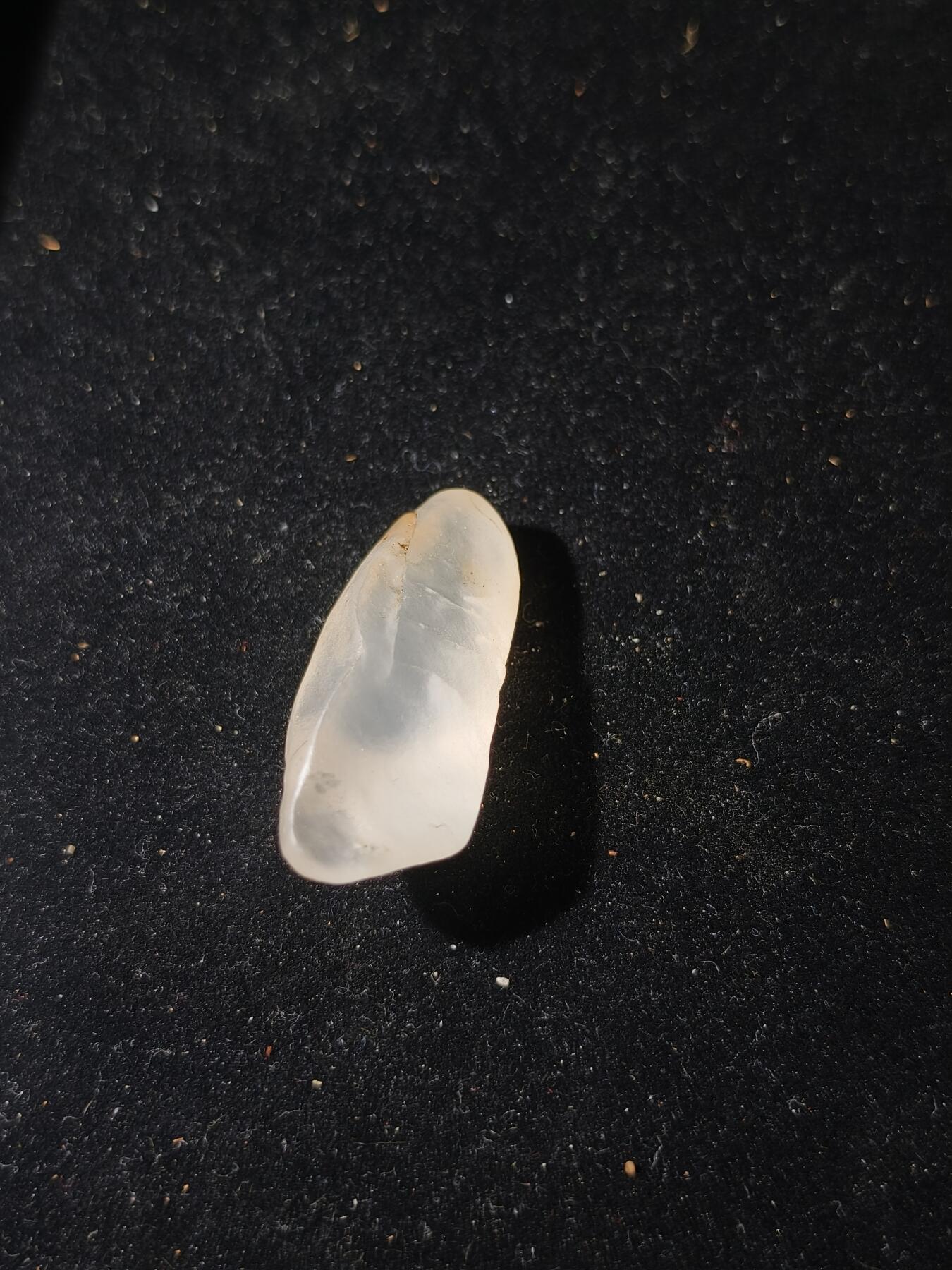 99期回流戒指饰品杂件纪念章丝路钱币专场 金丝玉宝石光