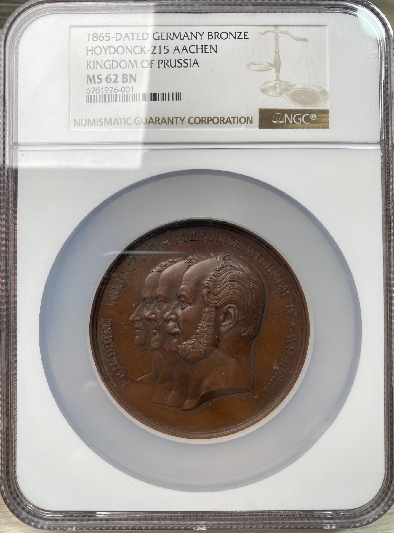 万国钱币拍卖第058期（万国新年大拍） NGC MS62 1865年德国老三皇（普鲁士威廉三世、四世，帝国威廉一世）纪念亚琛市政厅建成大铜章 高浮雕大规格原铜色巨型 70MM 126G