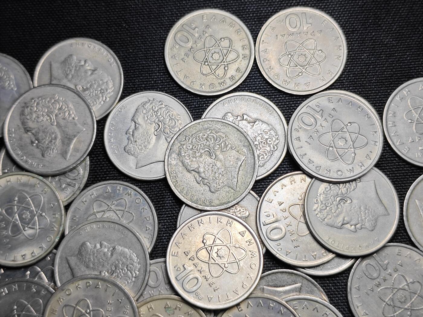 KK钱币收藏小铺 《套币 好品/批量散币专场》  2月预留时间 周末发货  希腊10德拉克马一组67枚