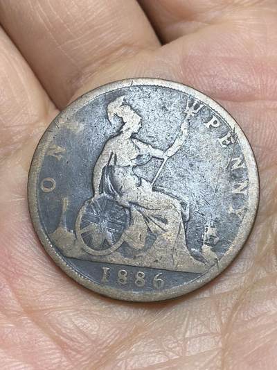 2025年第一百四十三场(总第一百六十九场）外国好品散币场(免佣金) - 英国🇬🇧1886年1便士(维多利亚女王中年桂冠第三版)