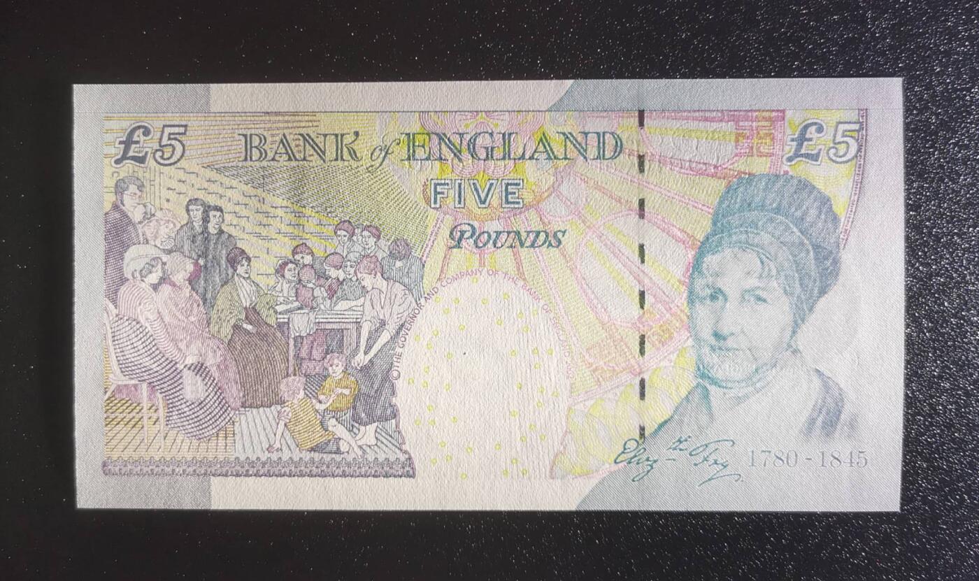 《艾美收藏》第226期-12.28周日外币精品场-蛇年收官 英国E序列再版2002(ND2004)年少见补号LL冠5镑UNC Pick#391c*