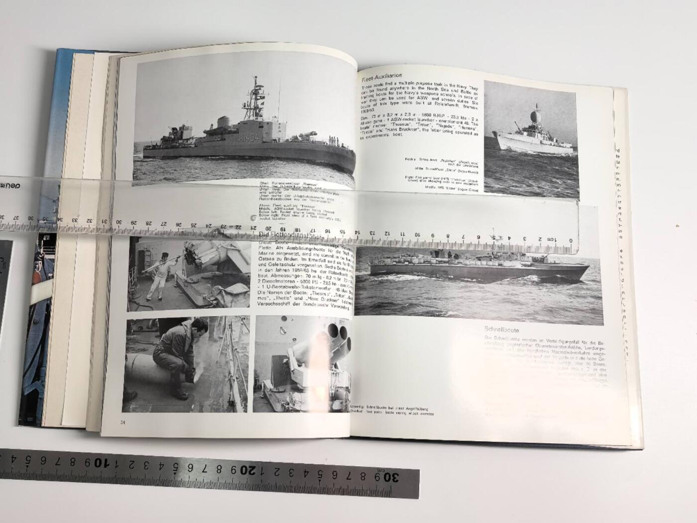 小驴勋章奖章收藏12月27日周六晚六点拍卖（珍爱和平，收藏战争，铭记历史，勿忘国耻，忠党爱国。有偿代拍，送拍规则在简介最后，参拍须阅读规则后再参拍，关系到运费包装发货时效真假辨别等关键信息，拍卖时不再发原图，看大图店主微信码在拍卖店铺介绍里） 《德国联邦海军》