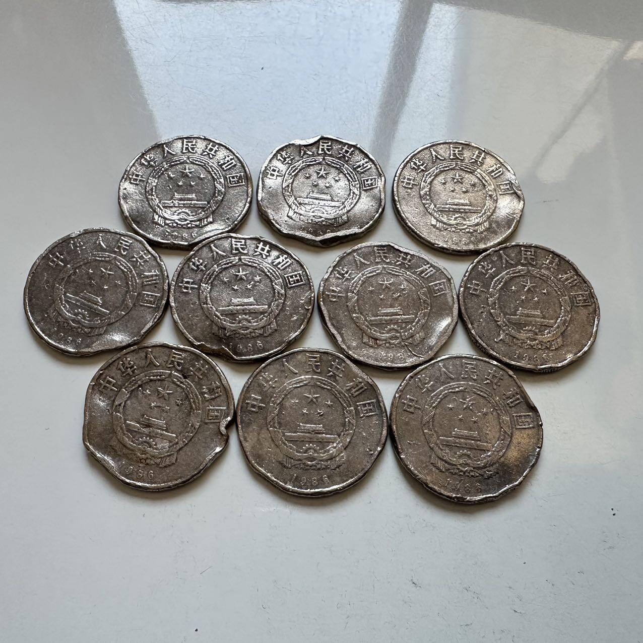 🌹外币初藏🌹🐯2025年第146场  每周二四六晚8️⃣点 接代拍 炮崩 1986年和平10枚