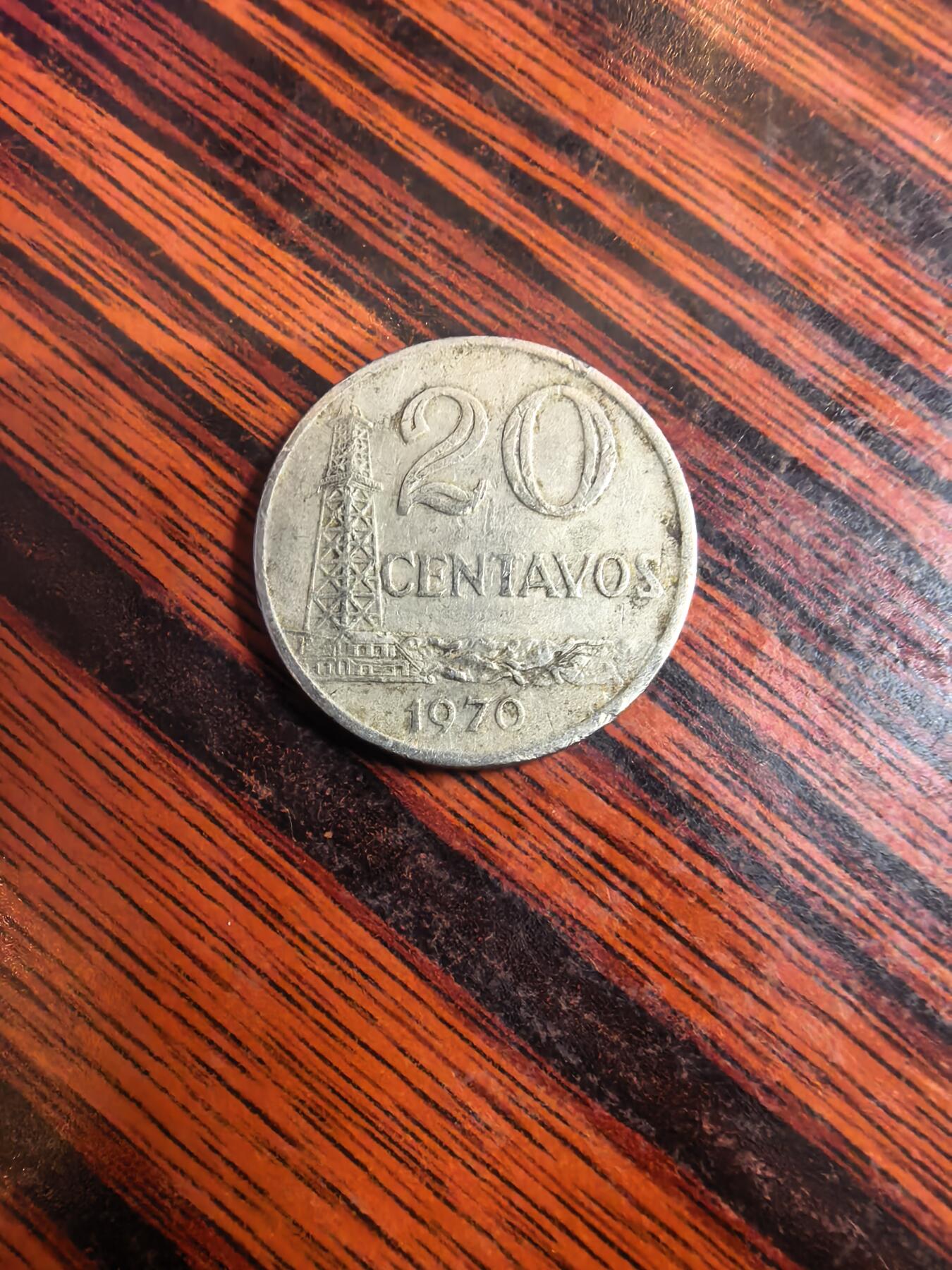 泡泡币外币四十一场可代拍15038385335微信 巴西硬币。