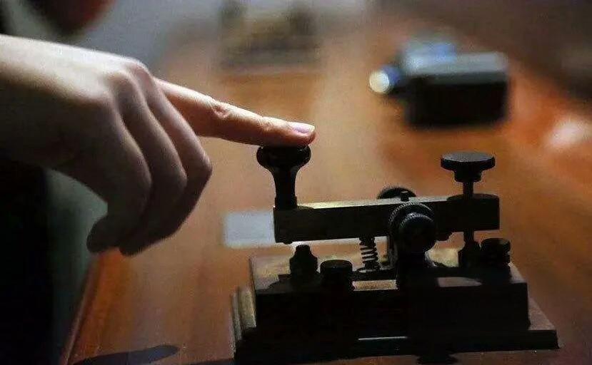 哥伦比亚早期1882年官方发行的《电报之父塞缪尔·摩斯》