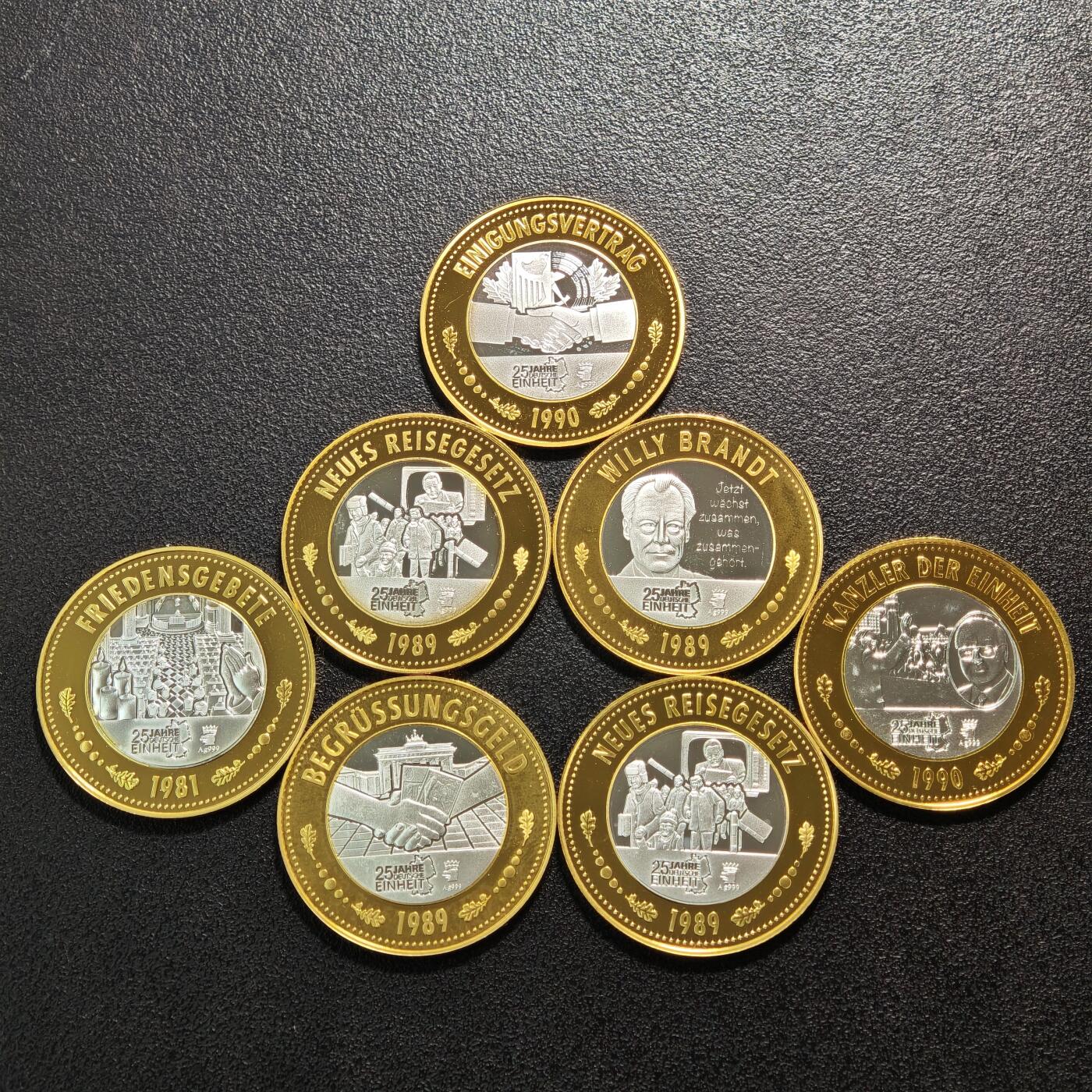 【德藏】世界币章拍卖第159期(元旦专场拍卖) 25枚一组 现代德国统一双色镀金镀银纪念章 直径约：32.5mm/枚；重约：9.42g/枚（说明卡23个）