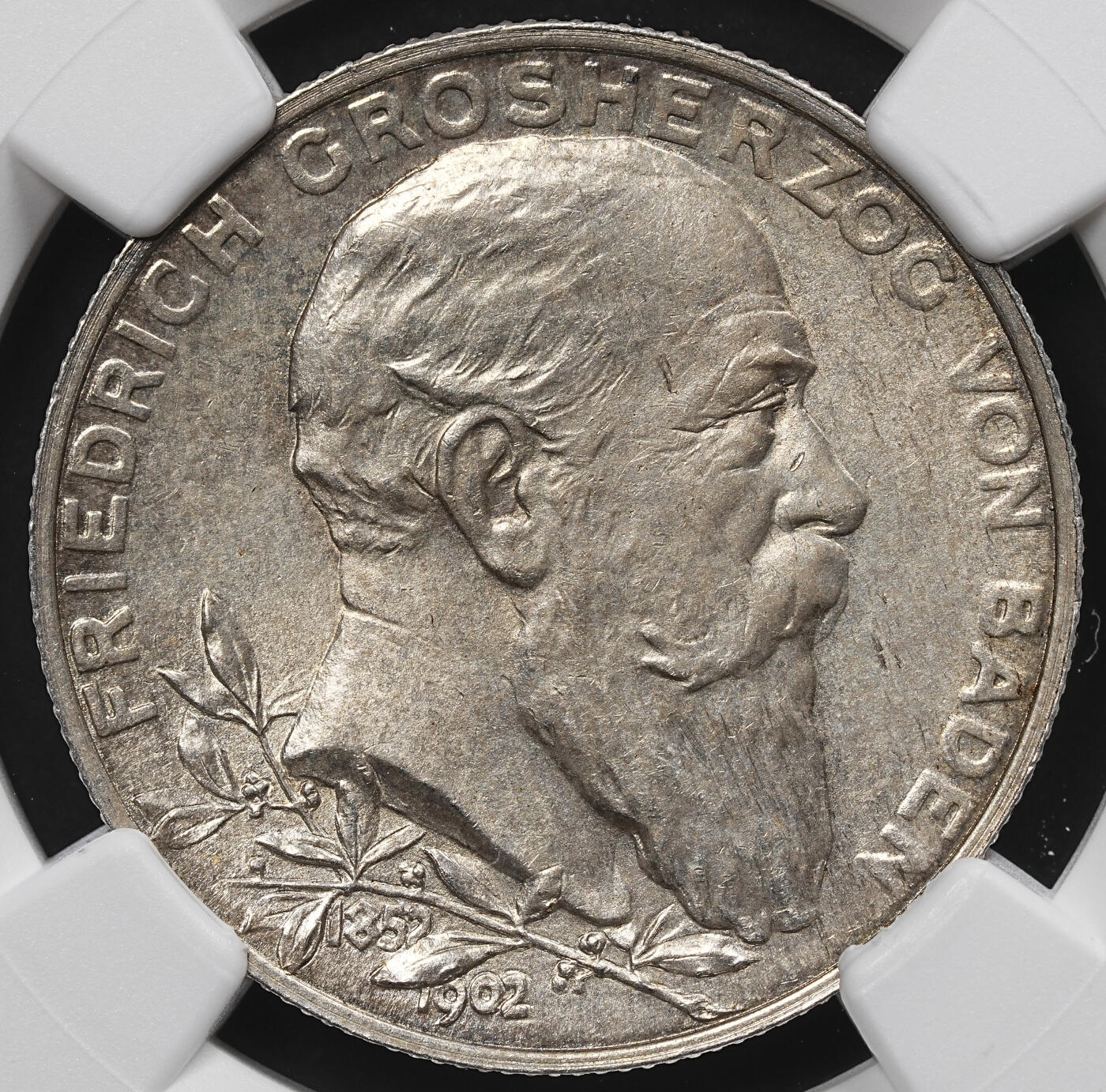 修遠堂世界钱币第九十九期 NGC MS63 1902年巴登大公执政50周年纪念2马克银币