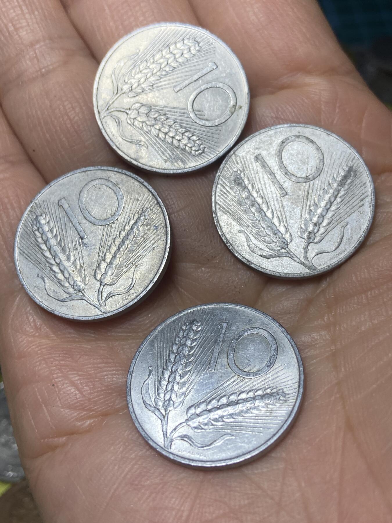 2025年第一百四十场(总第一百六十六场）外国好品散币场(免佣金) 意大利🇮🇹10分4枚：1952年53年73年