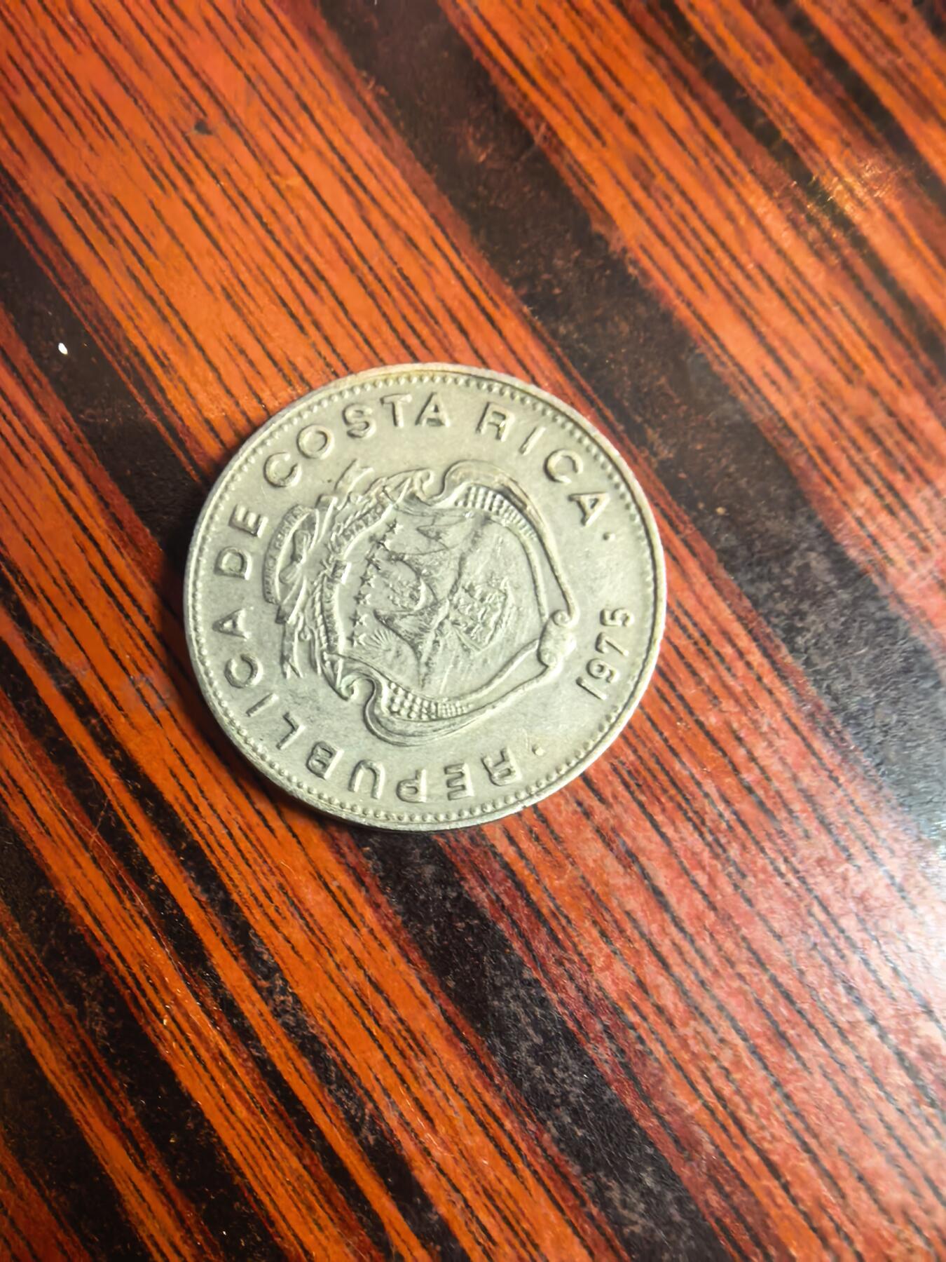 泡泡币外币四十一场可代拍15038385335微信 哥斯达黎加。