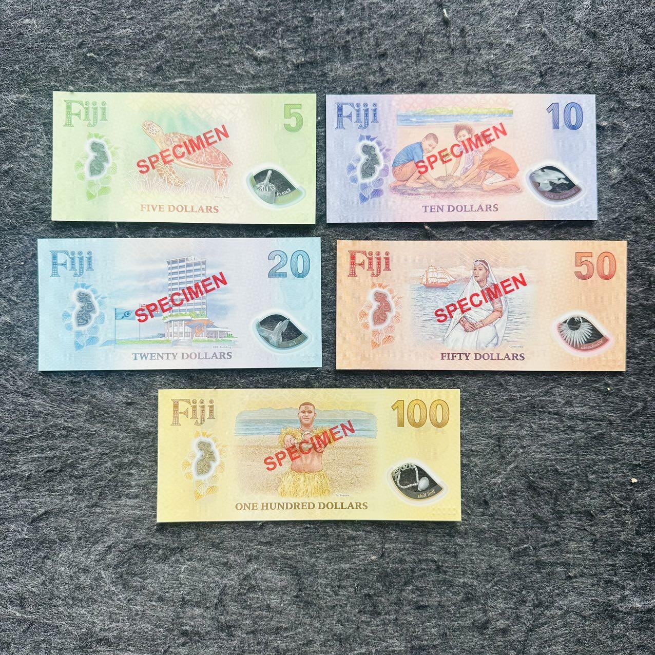 🇫🇯🇫🇰2530￥￥福克兰群岛2025年和斐济2026年全套Polymer塑料钞 斐济2026年5-10-20-50-100元塑料钞，样票，FJ冠+全同8