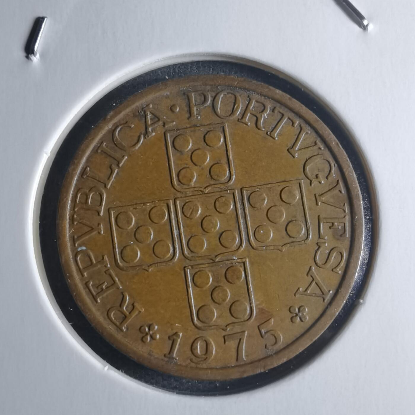 沼泽如烟--第946场 葡萄牙1975年50分