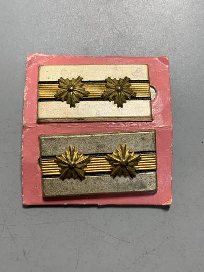 远东徽章小铺12月28日周日晚上九点结束 - 领章