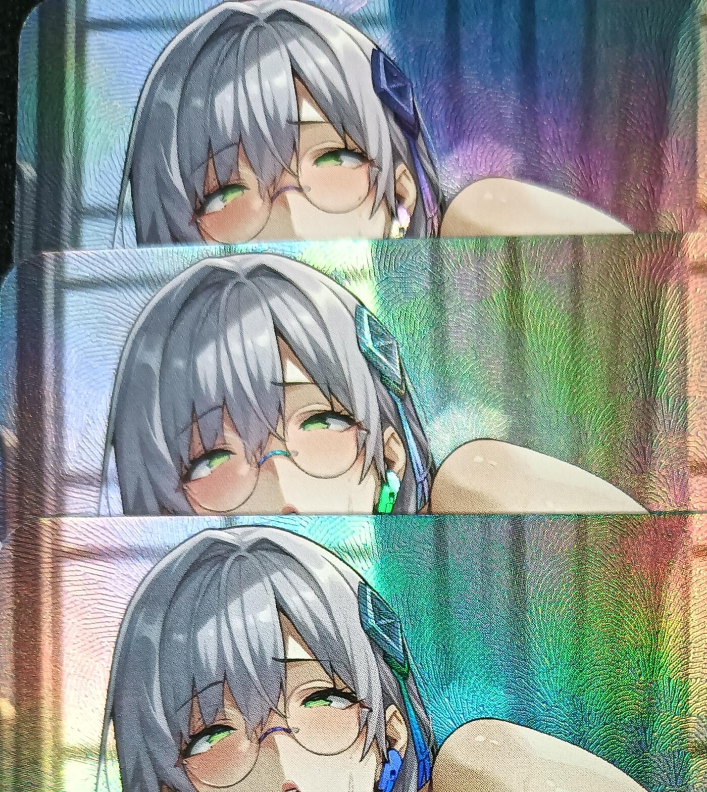 花开卡拍第53期（12月28号周日截拍，品控勿拍!!!拍品不寄存，运费5元，自制卡难免瑕疵，可能存在轻微撞角爆边等出厂瑕疵，品控介意勿拍！） 白毛御姐折光彩闪三宫 3张