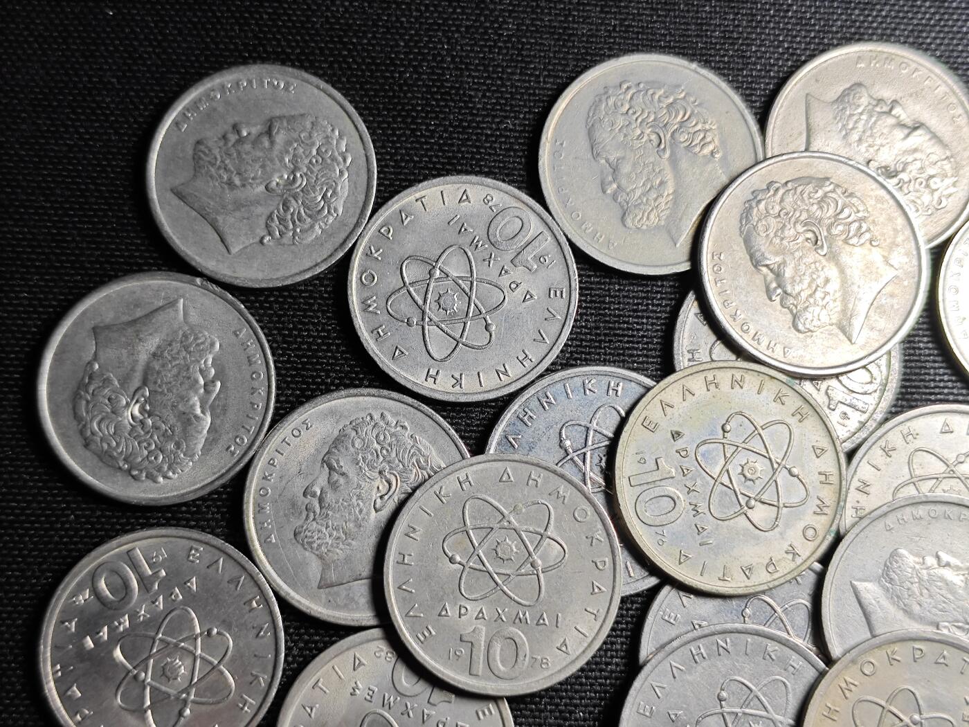 KK钱币收藏小铺 《套币 好品/批量散币专场》  2月预留时间 周末发货  希腊10德拉克马一组67枚